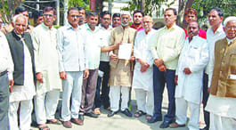 Congress roared into Collectorate, performance
