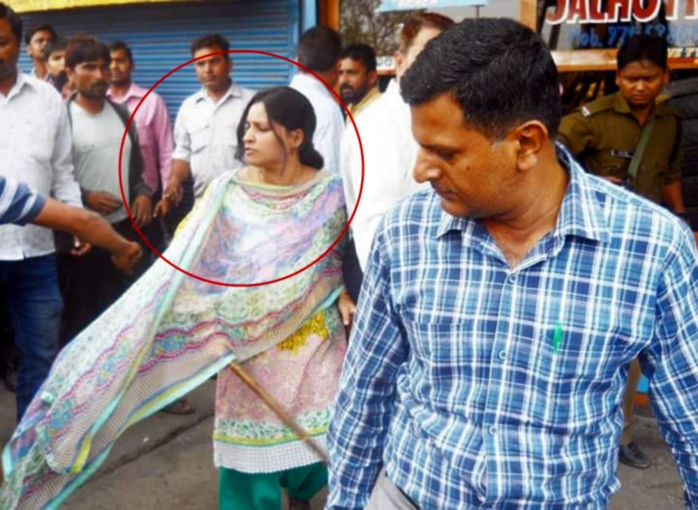 dabang rudrapur sdm dipti vaishya.
