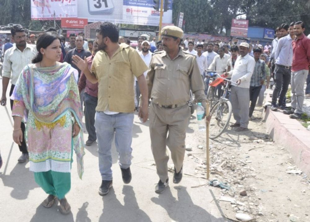 dabang rudrapur sdm dipti vaishya.