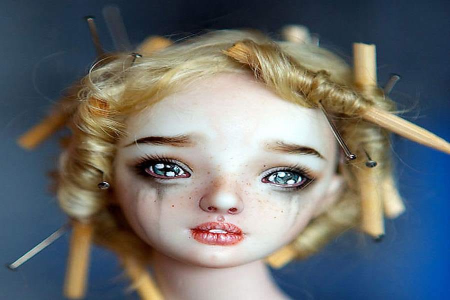 sad and sobbing dolls