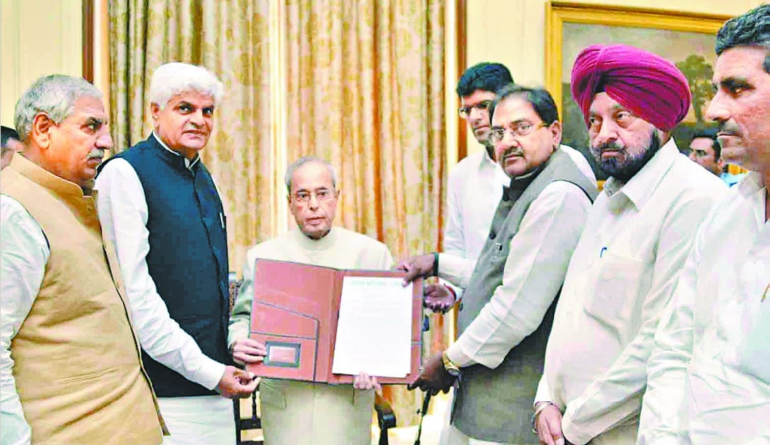 syl issue, syl controversy, president pranab mukherji, inld mp, inl mla, punjab, haryana