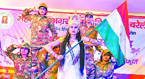 Maharaja Agrasen College honored meritorious