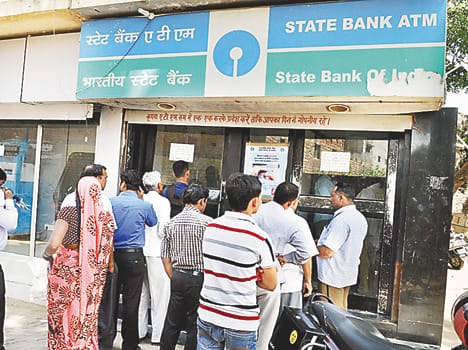 Banks will not work in eight days