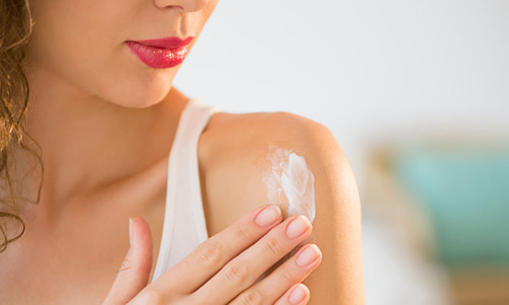 tips for your skin this holi
