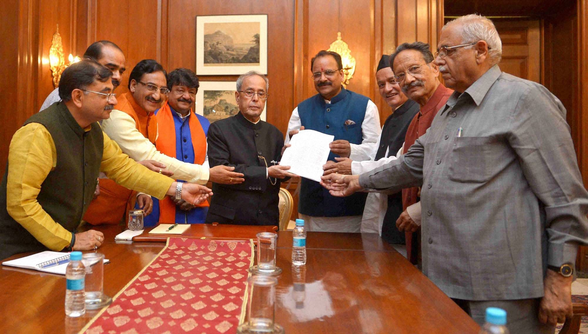 BJP and congress leader met president pranab mukherjee on uttarakhand crisis.
