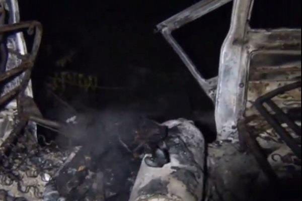 Daughter's wedding cards were distributed, fire alive burning incident