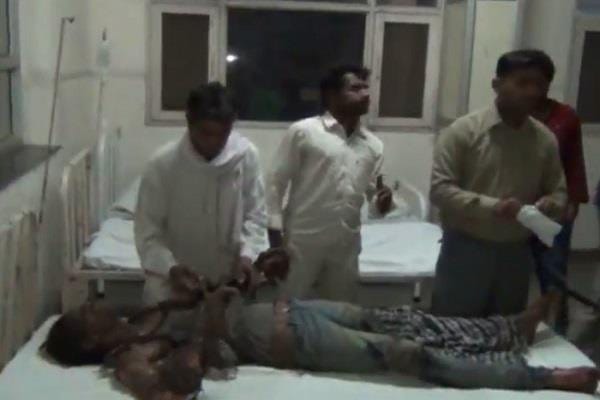 Daughter's wedding cards were distributed, fire alive burning incident
