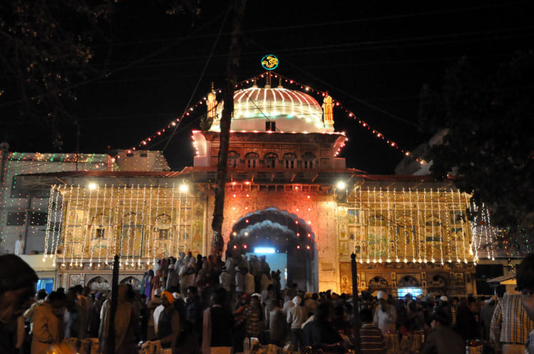 dehradun jhanda sahib