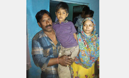 kidnap kid become free by daring of girl students