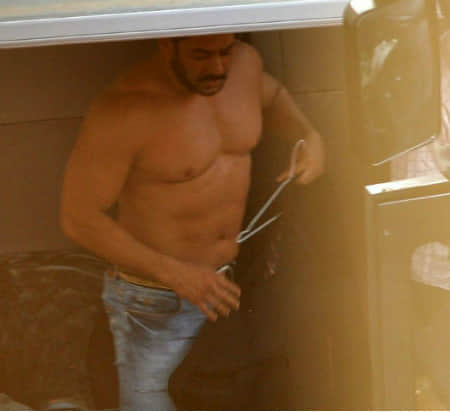 Wardrobe trouble for Salman khan