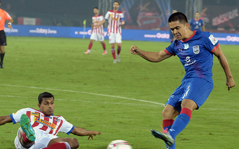 indian football captain sunil Chhetri out from World Cup qualifier 