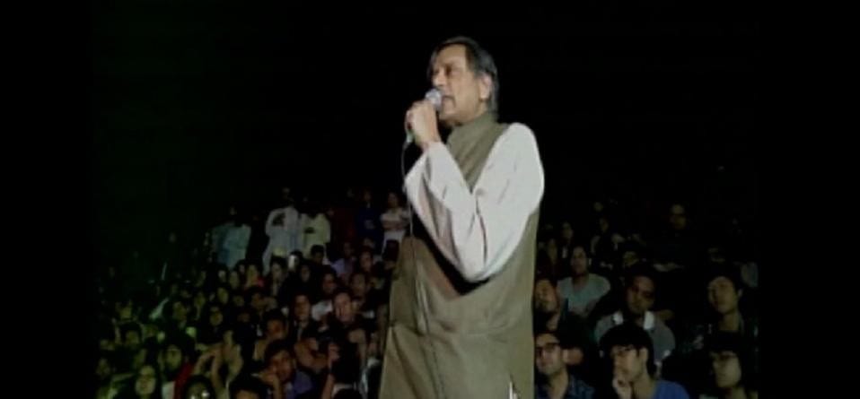 bhagat singh garnd son will send notice to shashi tharoor 