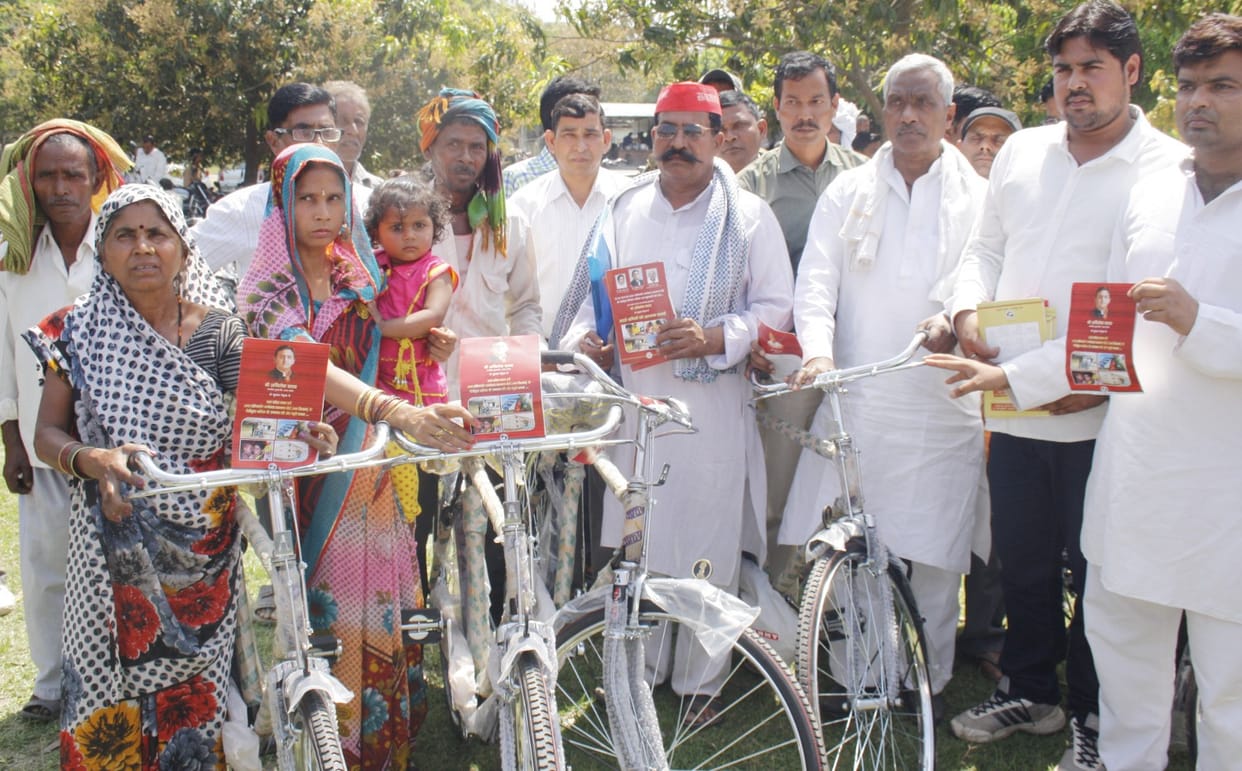 Bicycles were distributed to construction workers