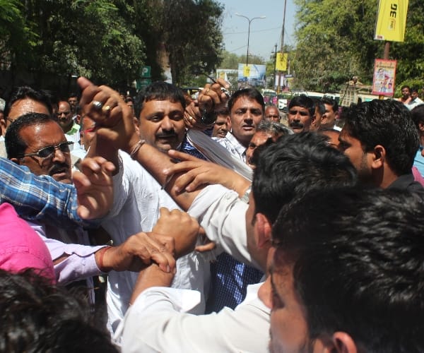 Fight in Ganna Sangh election.