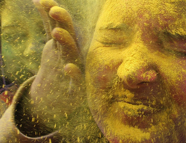 Health Tips on Holi