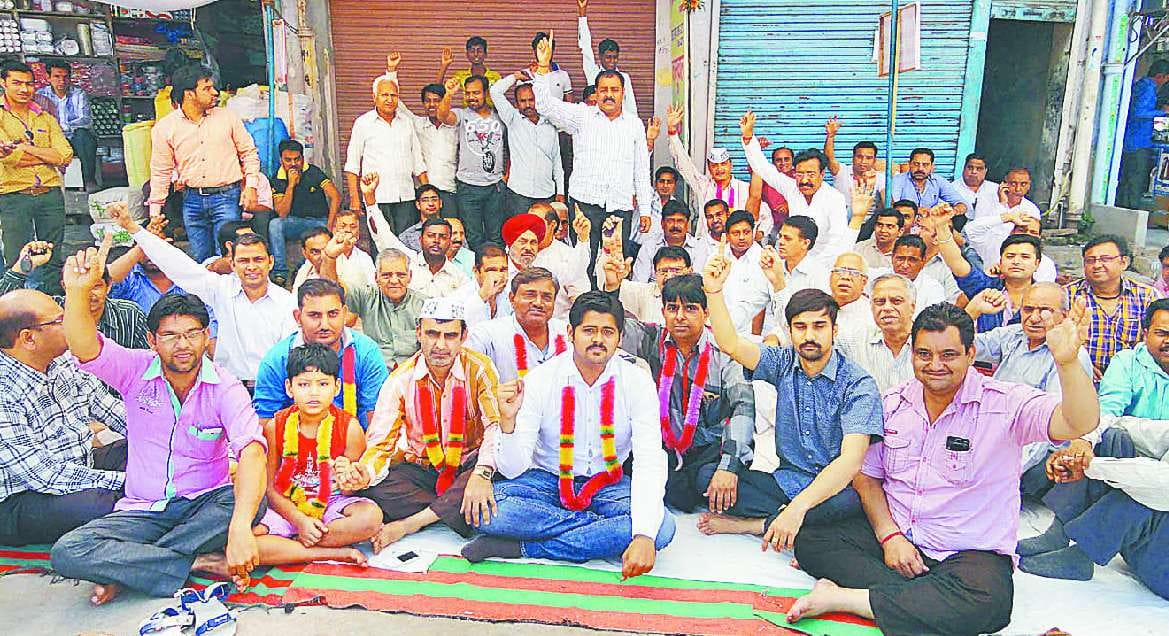 Holi, Holi in Sirsa, Festival, Sirsa News, Hindi News, Tax, Aggitation, Sirsa