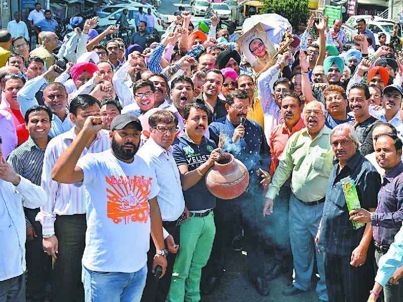 jewellers protest, shop shut down in ludhiana, jewellers protest in ludhiana