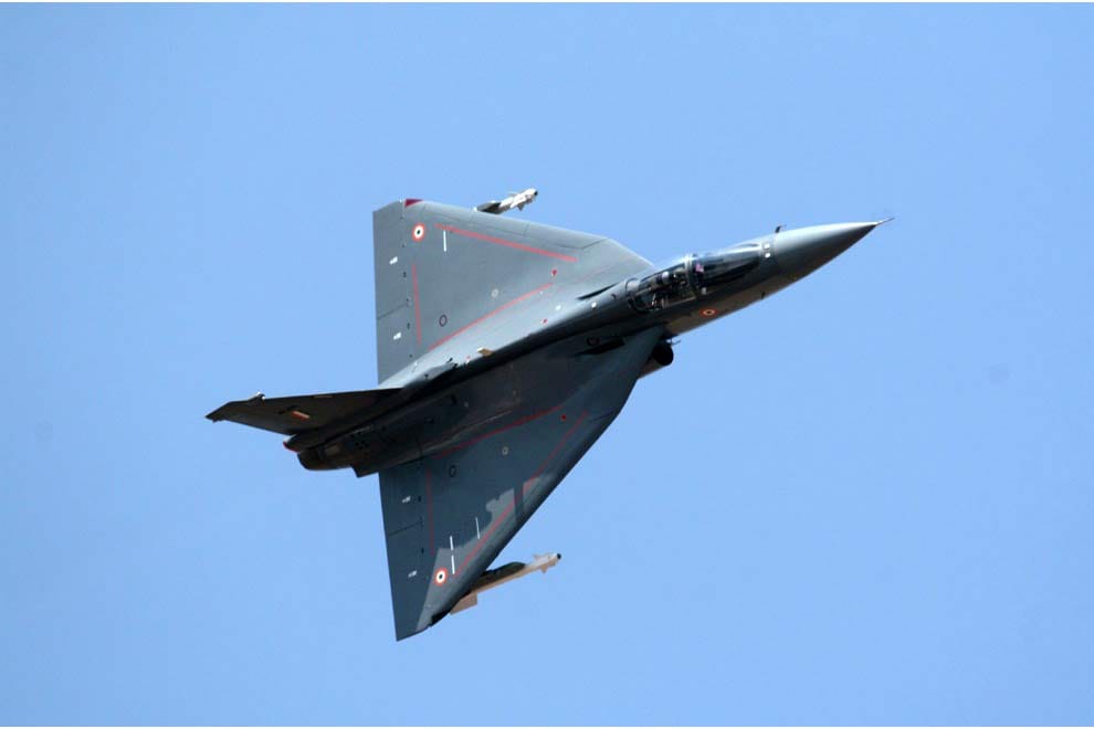 LCA Tejas Fighter Jet Indian Air Force features and all you need to know in Hindi