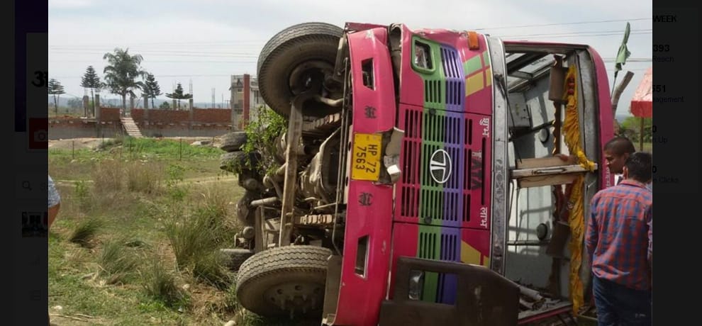 accident in bike and bus, one died.