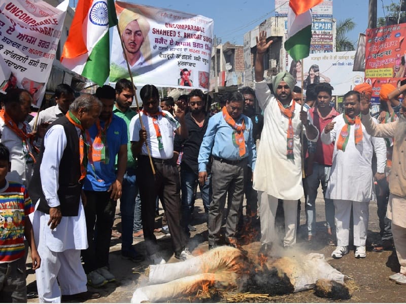 BJP Sangrur, Shashi Tharoor effigy, Sangrur