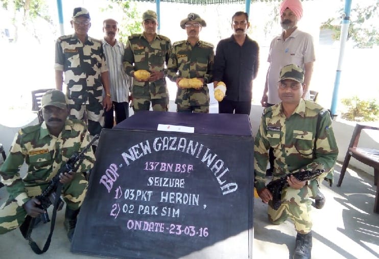 heroin, border, bsf, pakistani mobile sim, firozpur border, firozpur