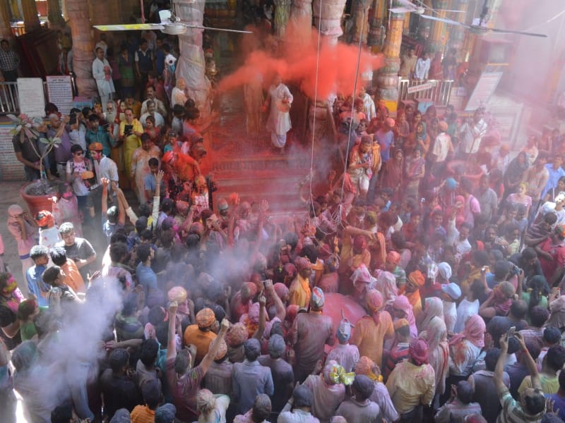 dol mahotsav in dwarikadheesh temple
