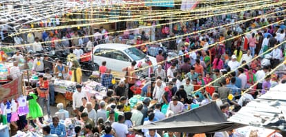 Sales in Lucknow at Holi.