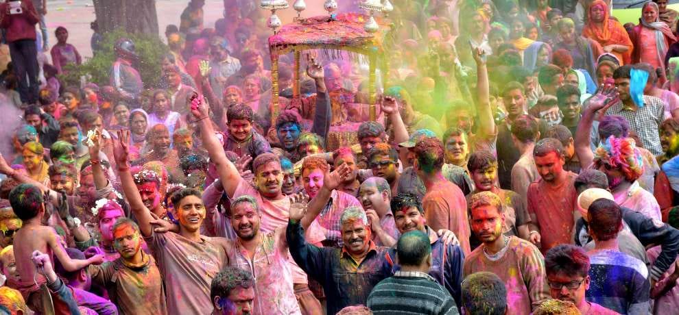 holi celebrations in mandi himachal pradesh