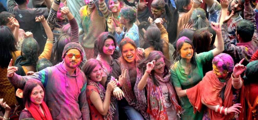 holi celebrations in mandi himachal pradesh