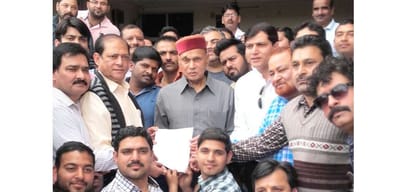 prem kumar dhumal targets himachal govt