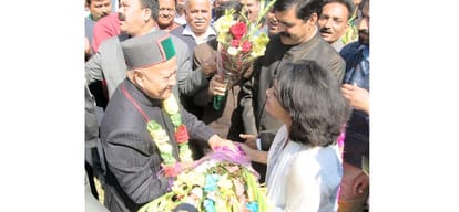 cm virbhadra singh on a visit to bilaspur