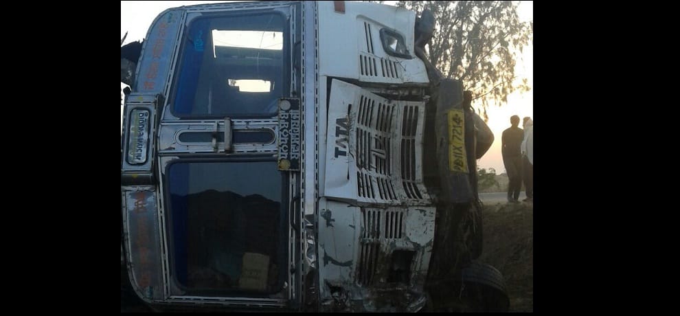Bulandshahar: Magic-truck accident, 9 died 10 injured