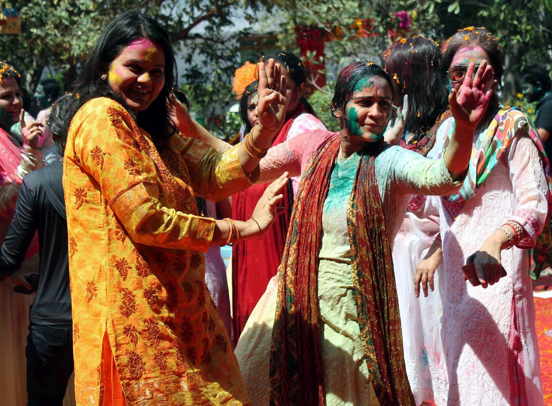 Holi celebration in Mulayam home.