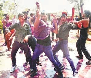 holi in kaushambi area