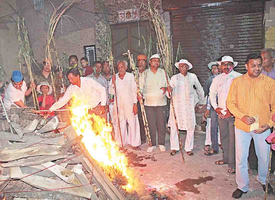 holika dahan