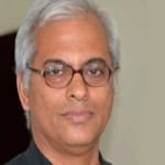 सोशल मीडिया पर फादर टॉम की हत्या की आशंका जताई जा रही है