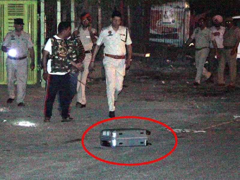 unknown briefcase, police prade, crime, pathankot