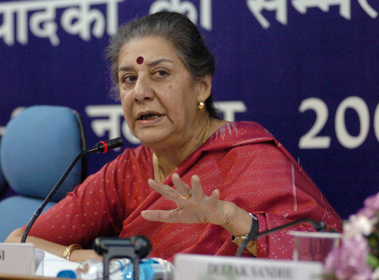 'nobody can be forced to chant 'Bharat Mata Ki Jai: Ambika Soni