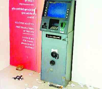 thiefs broke the ATM