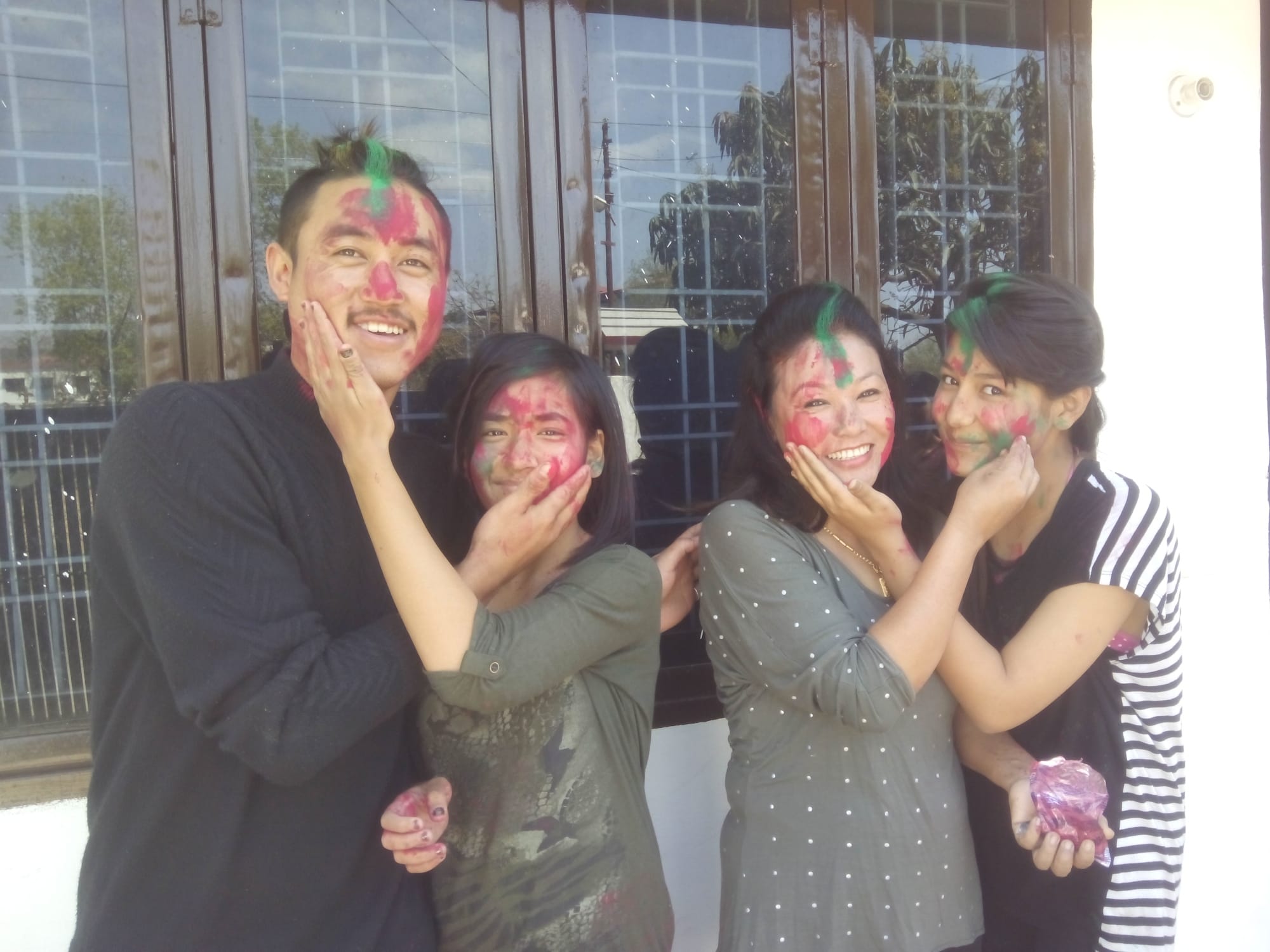 holi celebration in uttarakhand 2016.