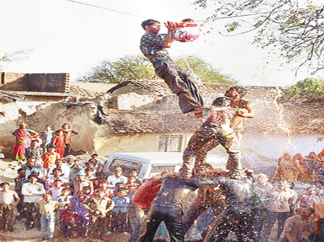 bhagat singh team wins matki broaken comptition