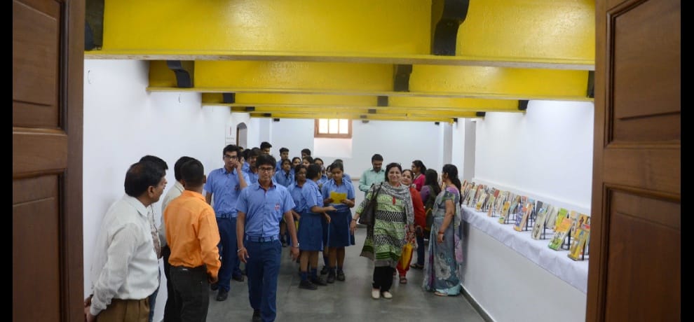 delhi university vice regal lodge have that cell where bhagat singh was kept before hanging