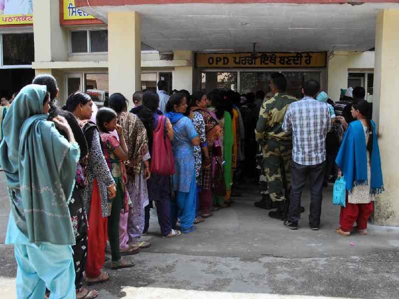 civil hospital, problem, rush, pathankot