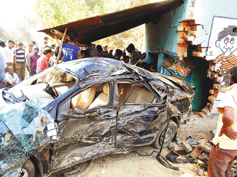five person death, road accident
