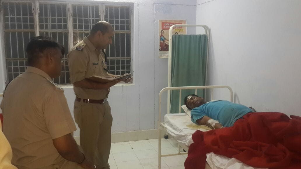  SDRF car falls into river, one death, three missing.