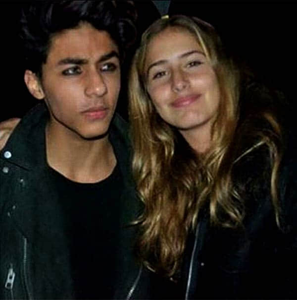 Shah Rukh Khan’s daughter suhana go viral on social media