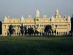 bped course starts in lucknow  university
