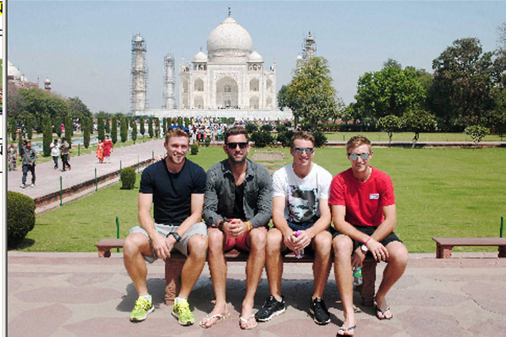 England cricketers visits Taj Mahal in Agra