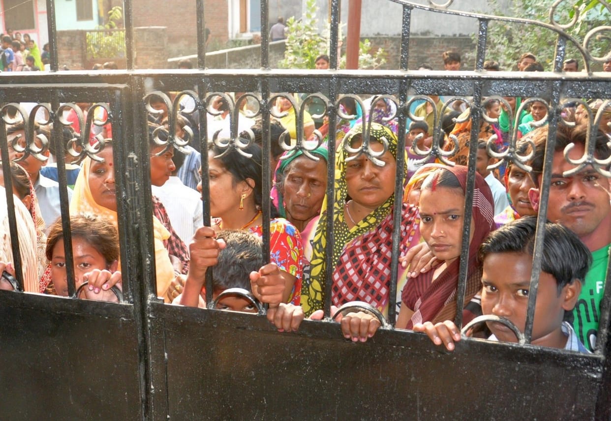 children poisoned mother died