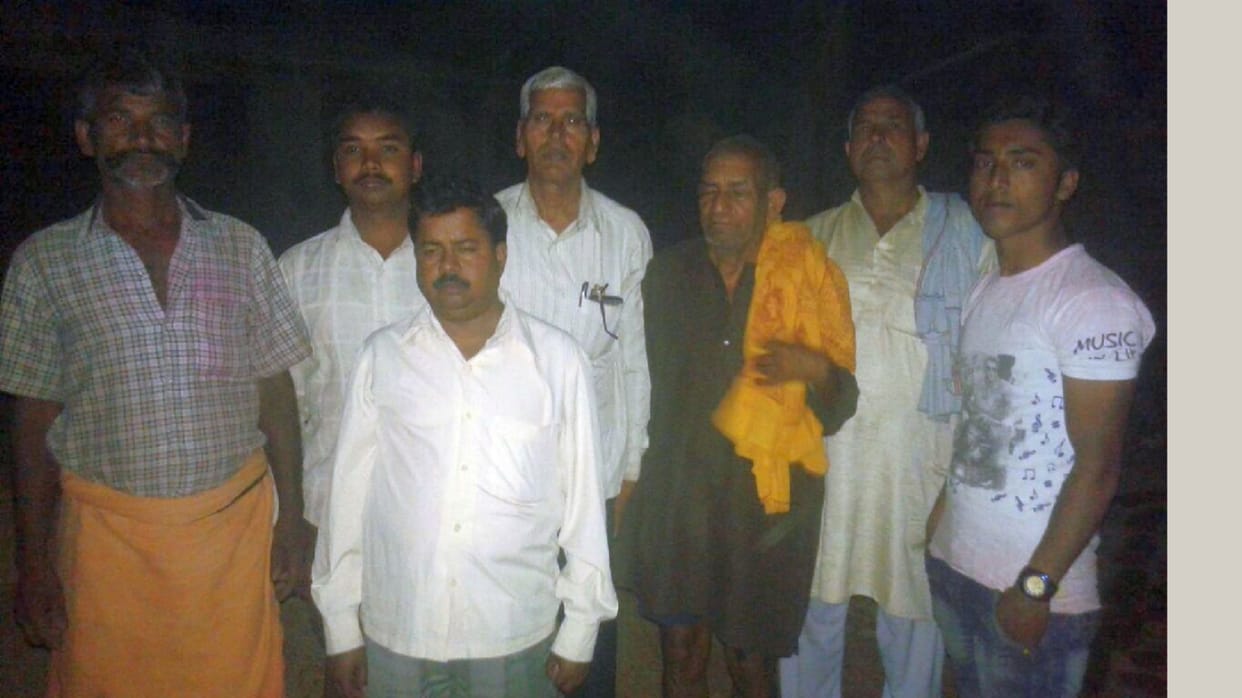 brothers fight for funeral of mother in faizabad 